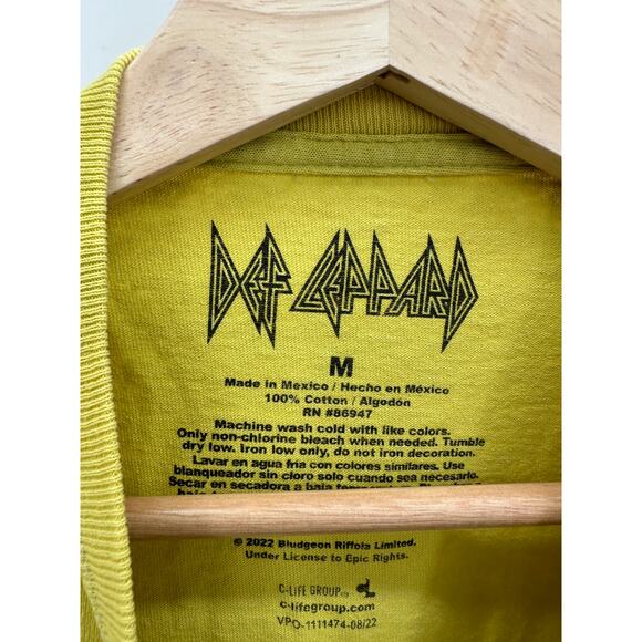 Def Leppard Graphic Tee Mustard Yellow 'High N Dry' T-Shirt Cotton Women Medium - Picture 4 of 5
